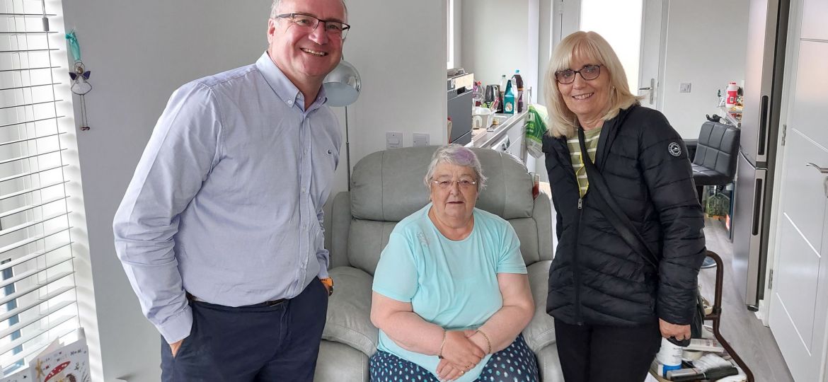 Locality visit Ardrossan August 2025 with Council Leader and Chief Executive visiting resident's home